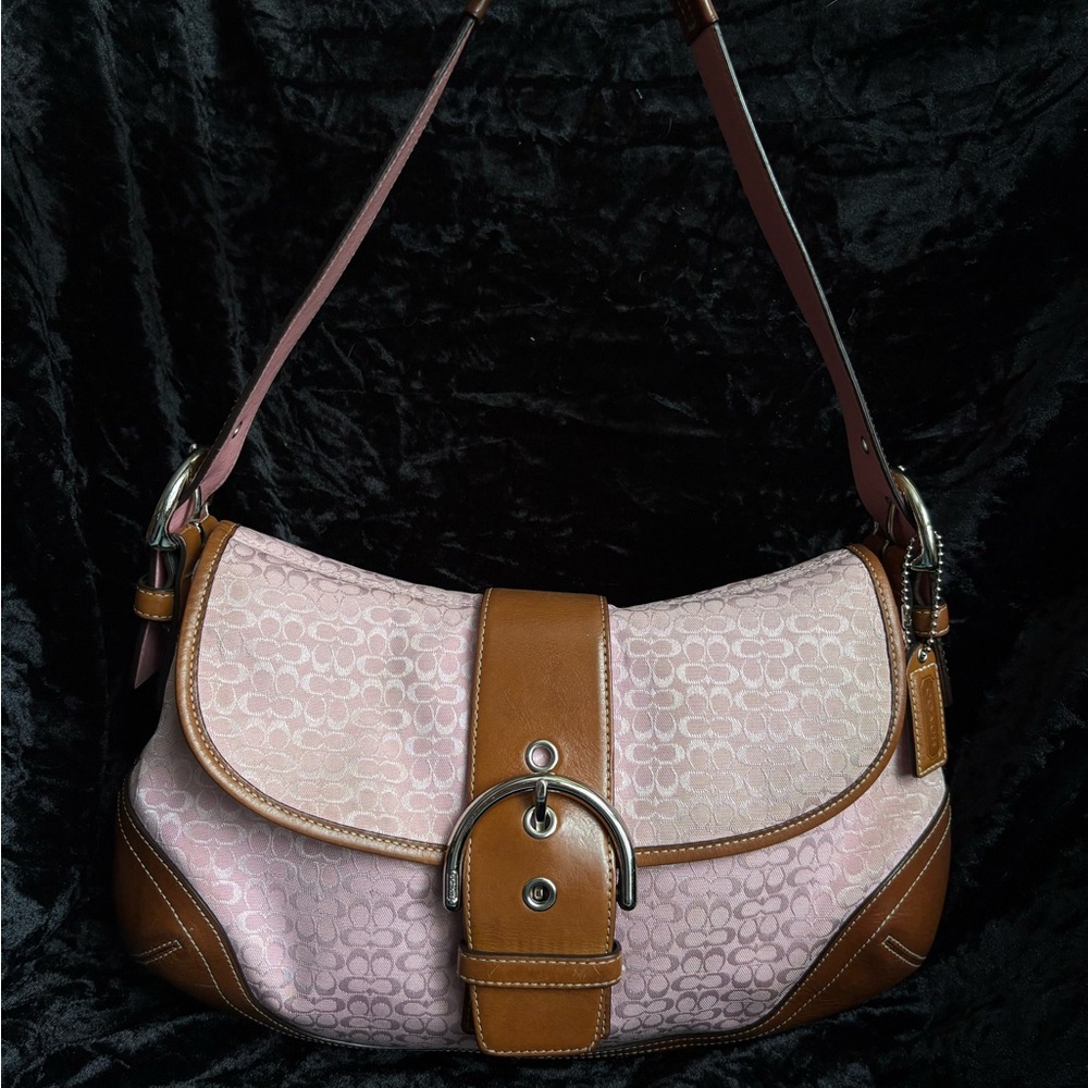 Vintage 2006 Rare Coach Soho Signature Flap